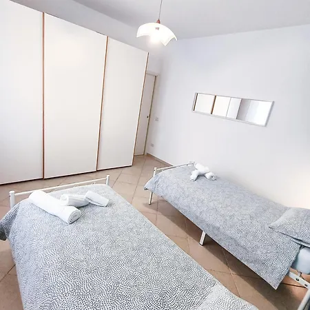 Ingresso E Cortile Privato 里米尼