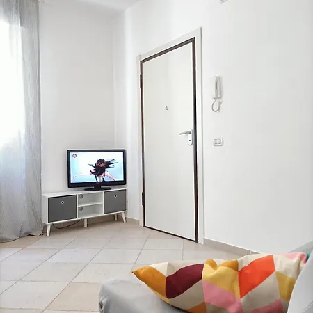 Ingresso E Cortile Privato Apartment